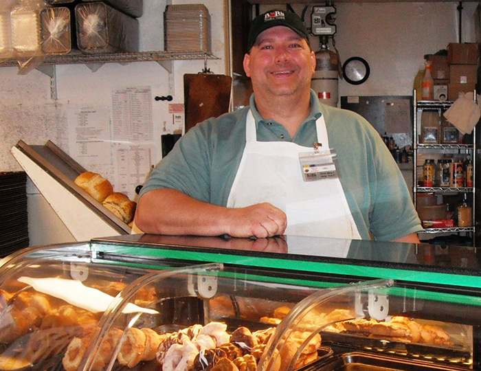 Bakery-manger.jpg